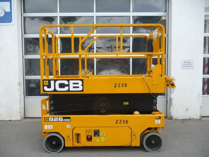 JCB Scherenarbeitsbühne S 2646 E