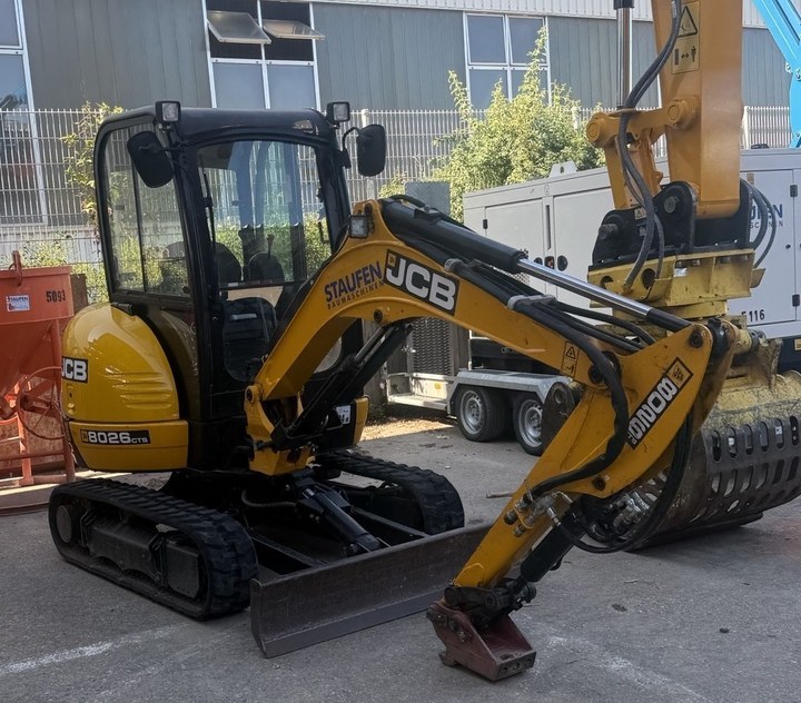 JCB Kompaktbagger 8026 CTS 