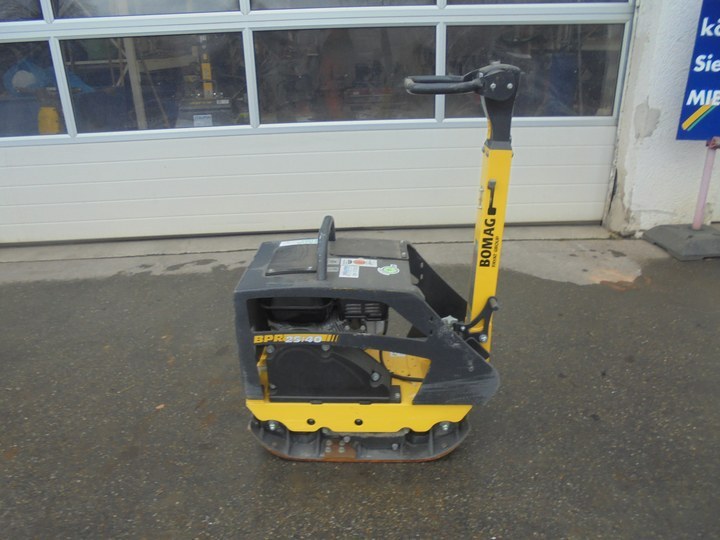 Bomag Vibrationsplatte BPR 25/40