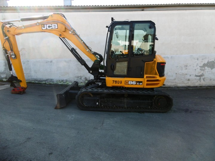 JCB Kompaktbagger 86 C-2