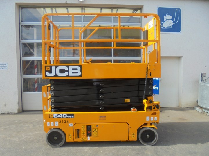 JCB Scherenarbeitsbühne S 4046 E