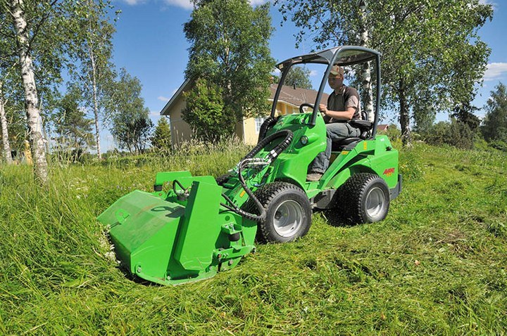 Radlader AVANT Typ 650 i